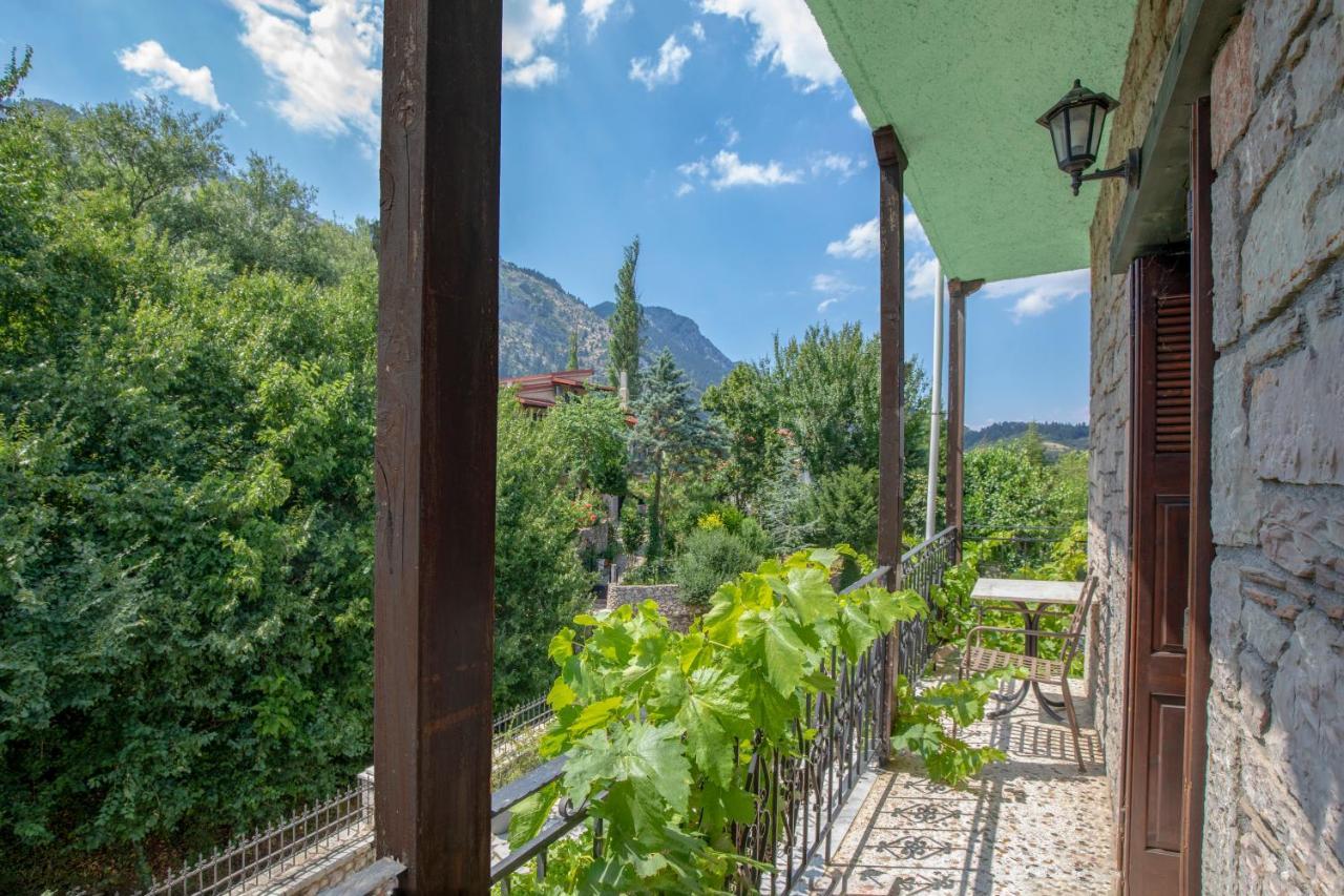 Guesthouse Alexandra Eptálofos Eksteriør billede