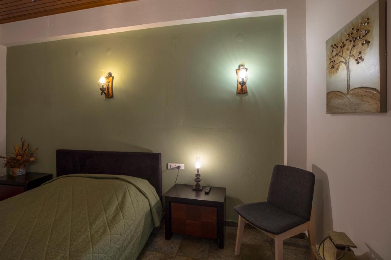 Guesthouse Alexandra Eptálofos Eksteriør billede